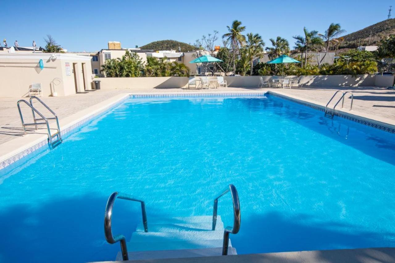 Sun-Days At Crystal Cove On Sapphire Beach Apart otel East End  Dış mekan fotoğraf